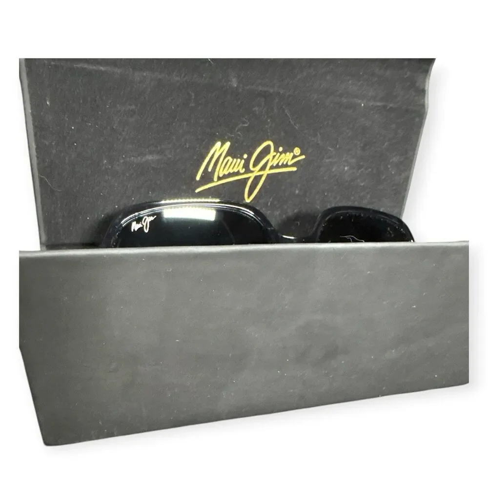 Maui Jim Little Bell Sunglasses MJ 860-11 Translucent Black Polarized w/ Case